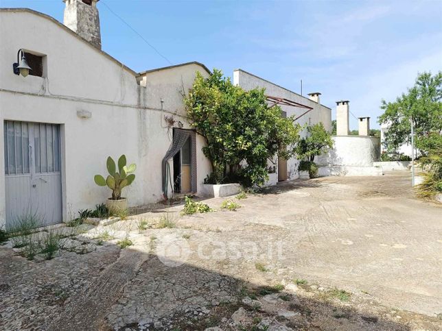 Rustico/casale in residenziale in 