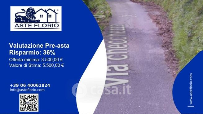 Terreno agricolo in commerciale in Via Chicchezza 1