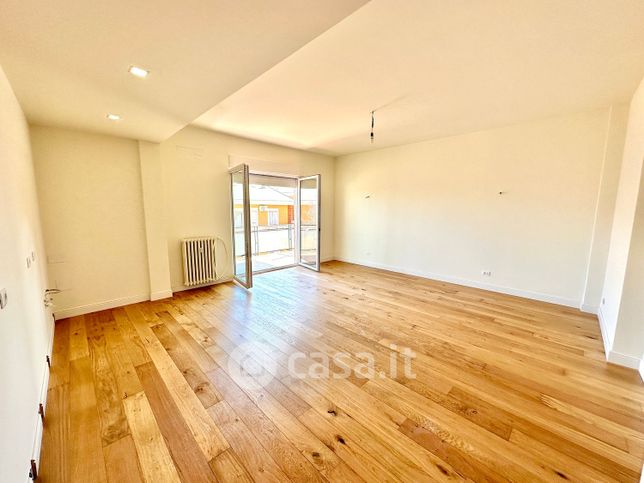 Appartamento in residenziale in Viale Principe di Piemonte 14