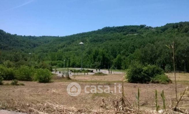 Terreno agricolo in commerciale in Viale San Francesco D'Assisi