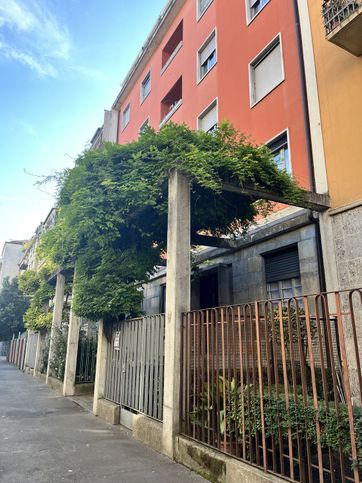 Appartamento in residenziale in Via Giuseppe Longhi