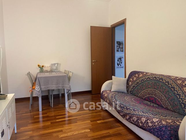 Appartamento in residenziale in Via Giambellino 44