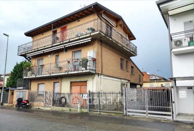 Appartamento in residenziale in Via Adamello 33