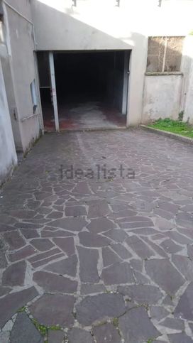 Garage/posto auto in residenziale in Via di Casalotti 98