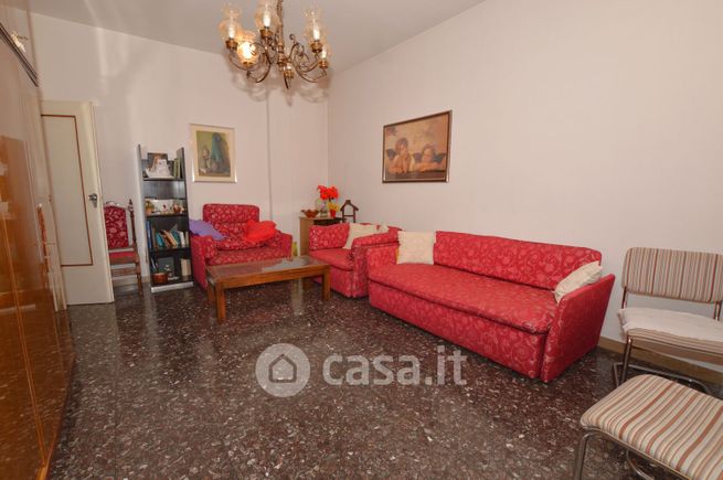 Appartamento in residenziale in Via Ermete Zacconi 4