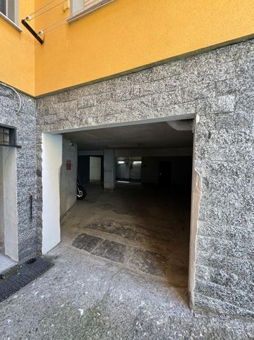 Box/posto auto in residenziale in Via Faliero Vezzani