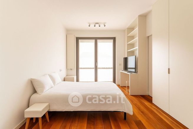 Appartamento in residenziale in Via Andrea Costa 11