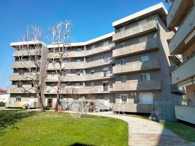 Appartamento in residenziale in Via Milano 39