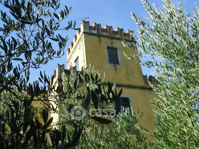 Villa in residenziale in Via Trieste