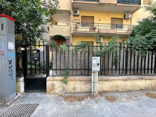 Appartamento in residenziale in Via Ausonia