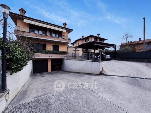 Appartamento in residenziale in Via della Pieve 9