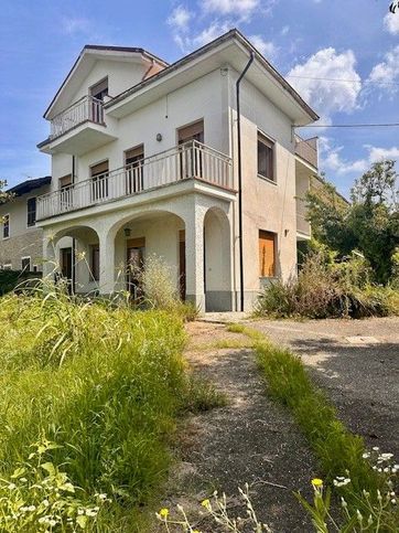 Villa in residenziale in Vicolo Parma 6