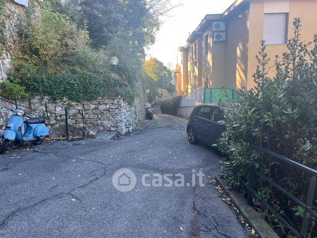 Box/posto auto in residenziale in Via Mario Preve
