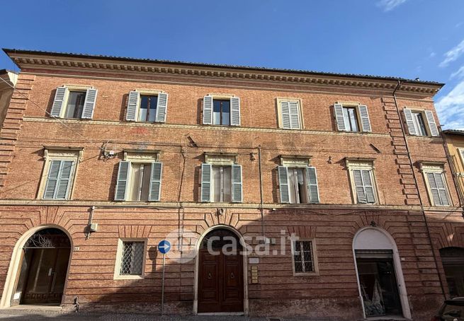 Appartamento in residenziale in Via Enrico Cialdini 81