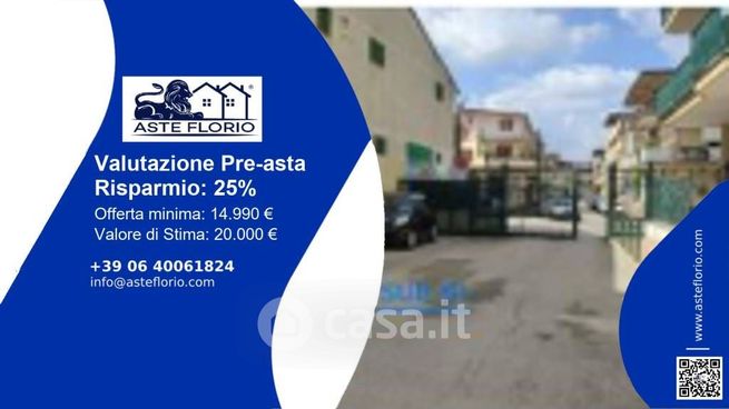 Ufficio in commerciale in Via Giosuè Carducci