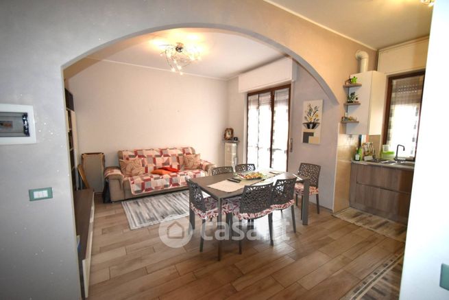 Appartamento in residenziale in Via Giosuè Carducci 1