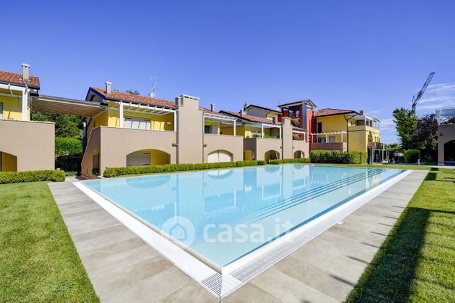 Appartamento in residenziale in Via Goldoni 1