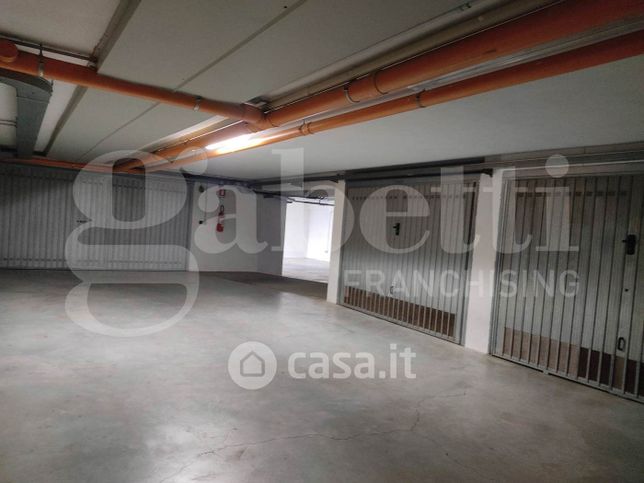 Box/posto auto in residenziale in Via Gallo Marcucci