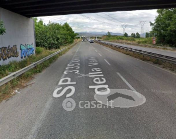 Capannone in commerciale in Via per Casapuzzano
