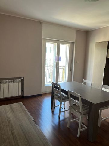 Appartamento in residenziale in Via del Cisternone 2