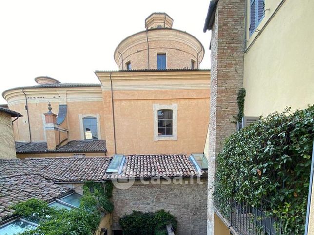 Appartamento in residenziale in Piazza Giuseppe Garibaldi