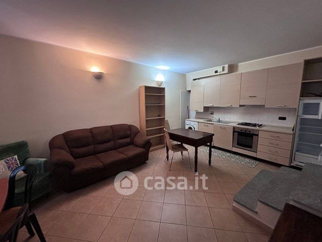 Appartamento in residenziale in Via Santa Croce