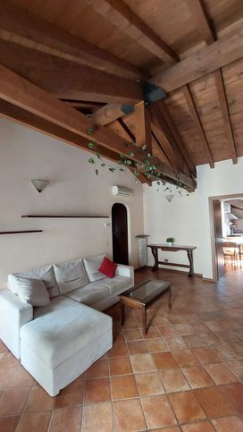 Appartamento in residenziale in Via Cairoli