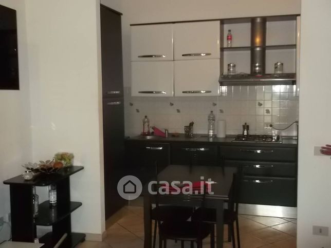 Casa indipendente in residenziale in Via Franco Rasetti 18