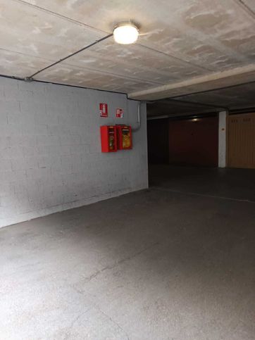 Garage/posto auto in residenziale in Via Aurelio Robino