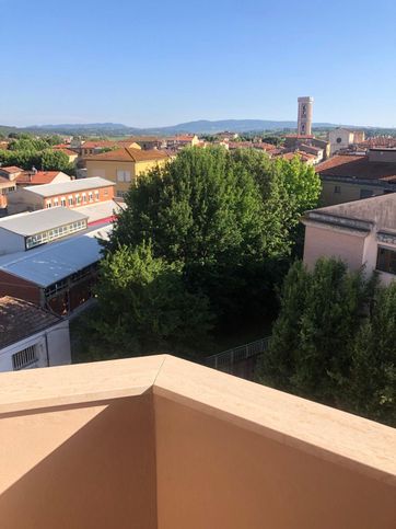 Attico/mansarda in residenziale in Viale I Maggio