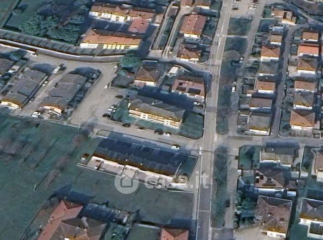 Appartamento in residenziale in Via Clementi