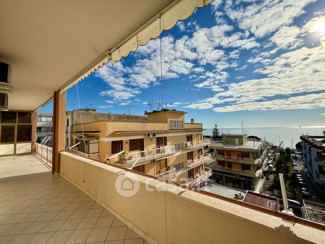 Appartamento in residenziale in Via Vitruvio 310