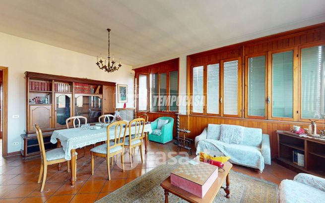 Villa in residenziale in Via Isonzo 5