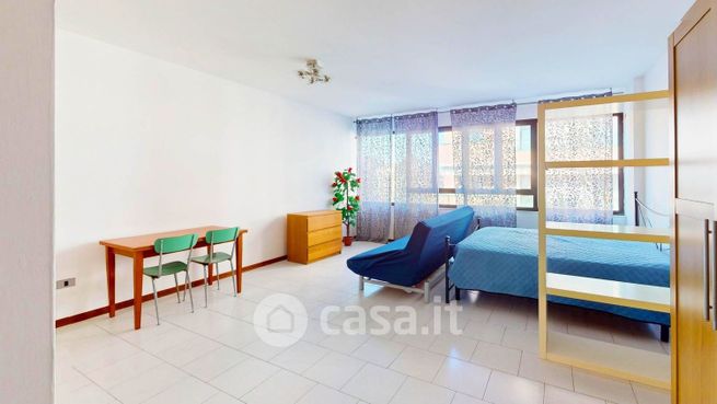 Appartamento in residenziale in Via Firenze