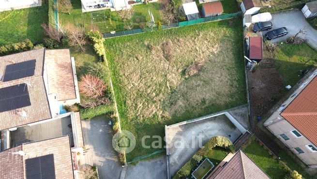 Terreno edificabile in residenziale in Via G. Ferraris 3