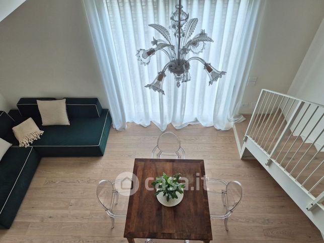 Appartamento in residenziale in Via V. Alfieri 7