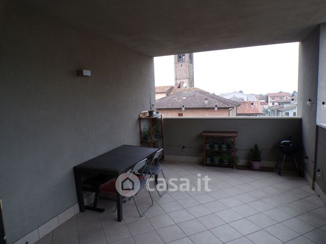 Appartamento in residenziale in Via Levata