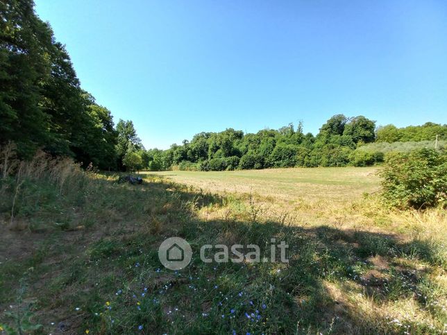 Terreno agricolo in commerciale in Via Colle dell'Oro
