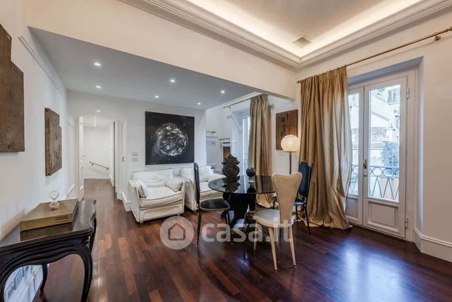 Appartamento in residenziale in Via GesÃ¹ 7