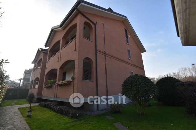 Appartamento in residenziale in Via Brianza 45