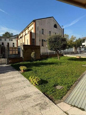 Ufficio in commerciale in Strada per Arbizzano