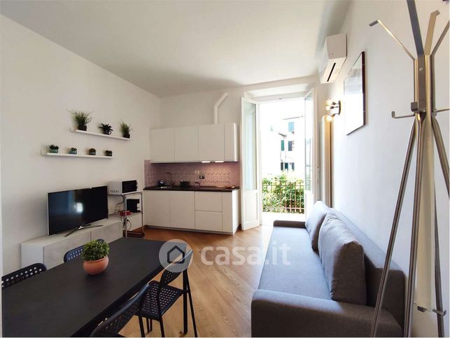 Appartamento in residenziale in Via Giovanni Berchet 9
