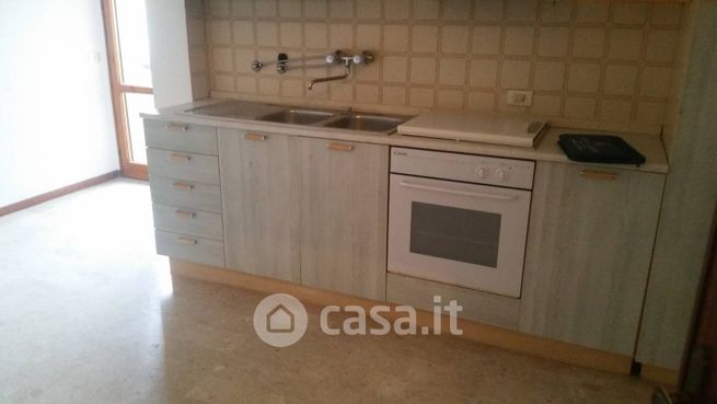 Appartamento in residenziale in Via del Cantone