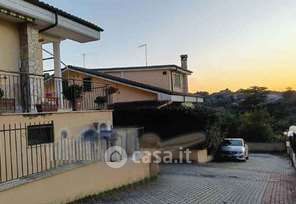 Villa in residenziale in Via Guido Reni