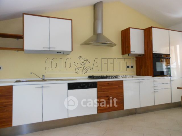 Appartamento in residenziale in Viale Amerigo Vespucci