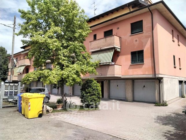 Appartamento in residenziale in Via Bosco 8