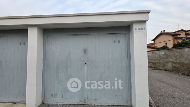 Box/posto auto in residenziale in Via San Giovanni Bosco