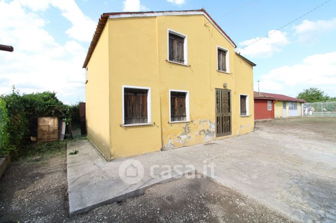 Rustico/casale in residenziale in Via Campestrin 9