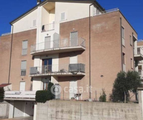 Appartamento in residenziale in Via Tiberina