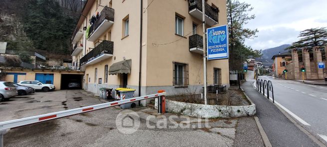 Box/posto auto in residenziale in Via Brescia